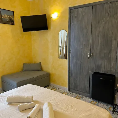 Casa Vacanze Central Cincotta Lipari  Exterior photo