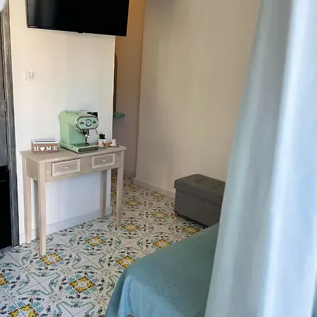 Casa Vacanze Central Cincotta Lipari  Room photo